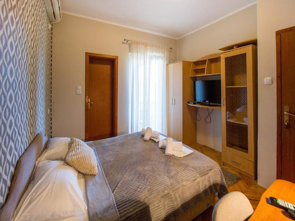Pansion Nobel Hotel Petrovac Eksteriør billede
